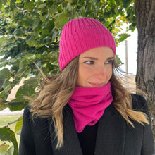 Carica l'immagine nel visualizzatore di Gallery, Riviera Berretto Costa Fuxia - STANGA Pelletteria