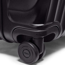 Carica l'immagine nel visualizzatore di Gallery, Tumi Valigia Bagaglio da Stiva Espandibile Short Trip 66 cm 19 Degree Black Texture - STANGA Pelletteria