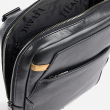 Carica l'immagine nel visualizzatore di Gallery, Alviero Martini 1^Classe Ranger Leather Bandoliera Media Nero
