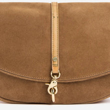 Carica l'immagine nel visualizzatore di Gallery, Alviero Martini 1^Classe Savage Leather Tracolla Con Patta Camoscio Beige
