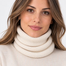 Carica l'immagine nel visualizzatore di Gallery, Riviera Collo In Cashmere Tubolare Panna
