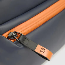 Carica l'immagine nel visualizzatore di Gallery, Piquadro Pochette Tessuto Gommato Blu/Arancio
