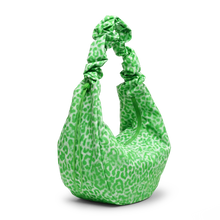 Carica l'immagine nel visualizzatore di Gallery, Got Bag Moon Bag Ruffle Cat Shark Leaf Sheep
