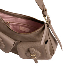 Carica l'immagine nel visualizzatore di Gallery, Coccinelle Mavery Pocket Medium Warm Taupe
