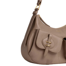 Carica l'immagine nel visualizzatore di Gallery, Coccinelle Mavery Pocket Medium Warm Taupe

