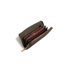 Carica l'immagine nel visualizzatore di Gallery, Coccinelle Portafoglio Zip Around Metallic Soft Fango

