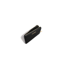 Carica l'immagine nel visualizzatore di Gallery, Coccinelle Portacarte Metallic Soft Noir
