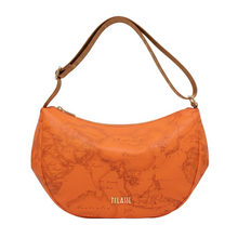 Carica l'immagine nel visualizzatore di Gallery, Alviero Martini 1^Classe Soft Color Mezzaluna Grande Aragosta
