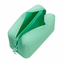 Carica l'immagine nel visualizzatore di Gallery, American Tourister Necessaire Urban Groove Jelly Mint
