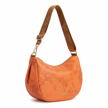 Carica l'immagine nel visualizzatore di Gallery, Alviero Martini 1^Classe Soft Color Mezzaluna Grande Aragosta
