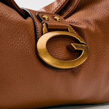 Carica l'immagine nel visualizzatore di Gallery, Guess Borsa A Spalla Camden Cognac

