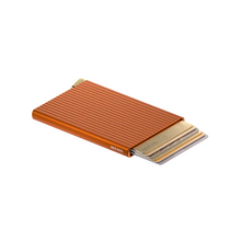 Carica l'immagine nel visualizzatore di Gallery, Secrid Cardprotector Cardprotector Fluted Premium Orange
