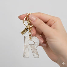 Carica l&#39;immagine nel visualizzatore di Gallery, Alviero Martini 1^ Classe Geo White Lettera R - STANGA Pelletteria
