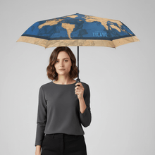 Carica l&#39;immagine nel visualizzatore di Gallery, Alviero Martini 1^ Classe Mini Ombrello In Tessuto Stampa Geo Bicolor Blu - STANGA Pelletteria
