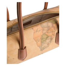 Carica l'immagine nel visualizzatore di Gallery, Alviero Martini 1^A Classe Borsa Sottospalla Allunagata Geo Classic - STANGA Pelletteria
