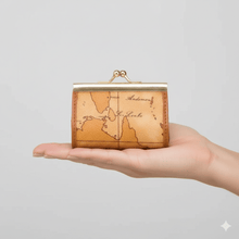 Carica l&#39;immagine nel visualizzatore di Gallery, Alviero Martini 1^A Classe Portamonete Geo Classic W302 - STANGA Pelletteria
