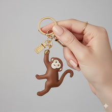 Carica l&#39;immagine nel visualizzatore di Gallery, Alviero Martini 1^Classe Portachiavi Scimmietta In Pelle Cuoio - STANGA Pelletteria
