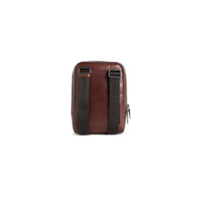 Carica l'immagine nel visualizzatore di Gallery, Alviero Martini 1^Classe Ranger Leather Bandoliera Piccola Testa Di Moro - STANGA Pelletteria
