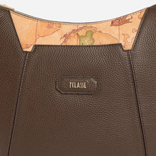 Carica l'immagine nel visualizzatore di Gallery, Alviero Martini 1^Classe Sierra Leather Sottospalla Sequoia - STANGA Pelletteria
