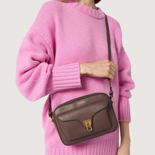 Carica l'immagine nel visualizzatore di Gallery, Coccinelle Beat Soft Small Berry - STANGA Pelletteria
