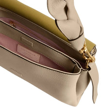 Carica l'immagine nel visualizzatore di Gallery, Coccinelle Boheme Double Small Sandshel/Seagrass - STANGA Pelletteria
