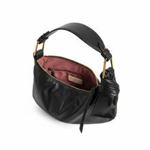 Carica l'immagine nel visualizzatore di Gallery, Coccinelle Furoshiki Medium Nero - STANGA Pelletteria
