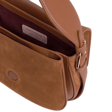 Carica l'immagine nel visualizzatore di Gallery, Coccinelle Mavery Suede Small Cognac - STANGA Pelletteria
