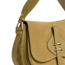 Carica l'immagine nel visualizzatore di Gallery, Coccinelle Mavery Suede Small Seagras - STANGA Pelletteria
