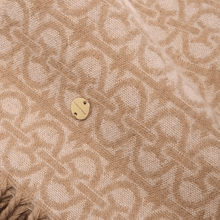 Carica l&#39;immagine nel visualizzatore di Gallery, Coccinelle Monogram Sciarpa Multi Lambsk.Wh - STANGA Pelletteria
