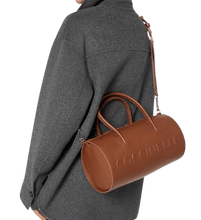 Carica l&#39;immagine nel visualizzatore di Gallery, Coccinelle Myrtha Maxi Logo Bauletto Cognac - STANGA Pelletteria
