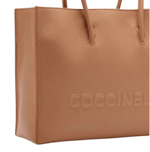 Carica l&#39;immagine nel visualizzatore di Gallery, Coccinelle Myrtha Maxi Logo Medium Skin - STANGA Pelletteria
