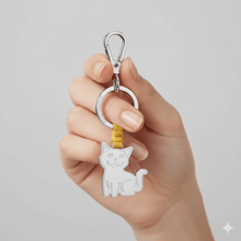 Carica l&#39;immagine nel visualizzatore di Gallery, Coccinelle Portachiavi Gatto Soleado - STANGA Pelletteria
