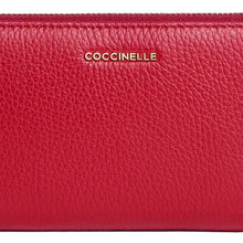 Carica l'immagine nel visualizzatore di Gallery, Coccinelle Portafoglio Zip Around Large Metallic Soft Scarlat - STANGA Pelletteria
