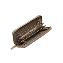 Carica l'immagine nel visualizzatore di Gallery, Coccinelle Portafoglio Zip Around Large Metallic Soft Warm Taupe - STANGA Pelletteria
