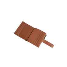 Carica l'immagine nel visualizzatore di Gallery, Coccinelle Portatessere Metallic Soft Medium Cognac - STANGA Pelletteria

