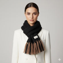 Carica l&#39;immagine nel visualizzatore di Gallery, Coccinelle Sciarpa Glory Multi Color Noir - STANGA Pelletteria
