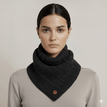 Carica l&#39;immagine nel visualizzatore di Gallery, Coccinelle Sciarpa Linette Ardesia - STANGA Pelletteria
