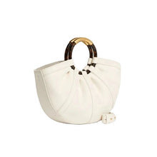 Carica l'immagine nel visualizzatore di Gallery, Coccinelle Shell Medium Pearl - STANGA Pelletteria
