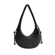 Carica l'immagine nel visualizzatore di Gallery, Coccinelle Thess Small Noir - STANGA Pelletteria
