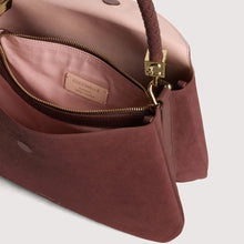 Carica l'immagine nel visualizzatore di Gallery, Coccinelle Tiggy Medium Suede Bimaterial Berry/Berry - STANGA Pelletteria
