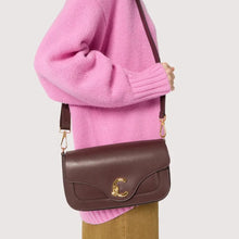 Carica l'immagine nel visualizzatore di Gallery, Coccinelle C-Me Calf Medium Berry
