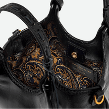Carica l'immagine nel visualizzatore di Gallery, Gianni Chiarini Dua Small Nero BS12678 - STANGA Pelletteria
