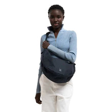 Carica l'immagine nel visualizzatore di Gallery, Got Bag Moon Bag Large Black - STANGA Pelletteria
