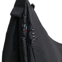 Carica l'immagine nel visualizzatore di Gallery, Got Bag Moon Bag Large Black - STANGA Pelletteria
