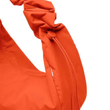 Carica l'immagine nel visualizzatore di Gallery, Got Bag Moon Bag Ruffle Hot Coral - STANGA Pelletteria
