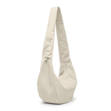 Carica l'immagine nel visualizzatore di Gallery, Got Bag Moon Bag Ruffle Soft Shell - STANGA Pelletteria
