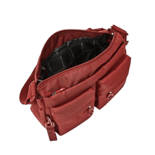 Carica l&#39;immagine nel visualizzatore di Gallery, Mandarina Duck MD20 Borsa Multitasche Cherry Tomato - STANGA Pelletteria
