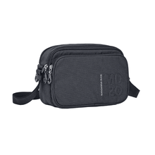 Carica l'immagine nel visualizzatore di Gallery, Mandarina Duck MD20 Camera Bag Doppia Zip Scarab - STANGA Pelletteria
