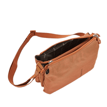 Carica l&#39;immagine nel visualizzatore di Gallery, Mandarina Duck Pochette MD20 Pumpink - STANGA Pelletteria
