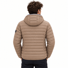Carica l'immagine nel visualizzatore di Gallery, Piquadro Aero Quilt Piumino 100 Grammi Beige - STANGA Pelletteria
